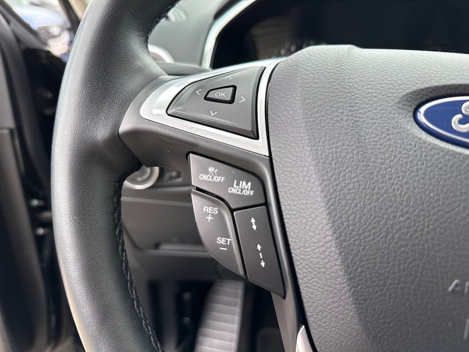 Ford S-MAX 2,5 HEV Titanium CVT 7prs 5d