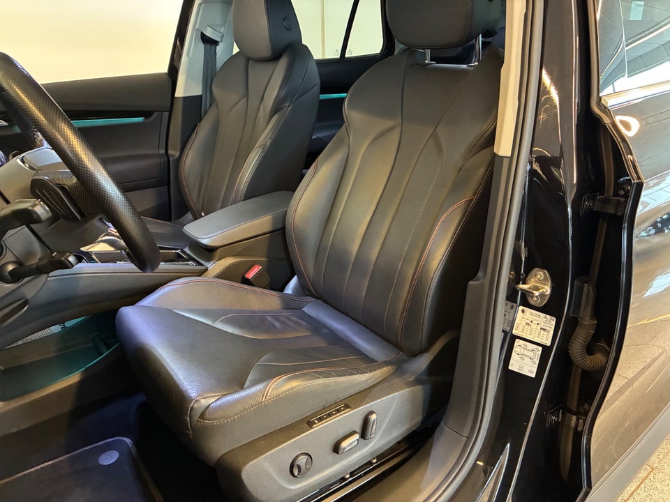 Skoda Enyaq 80 iV Selection Suite 5d