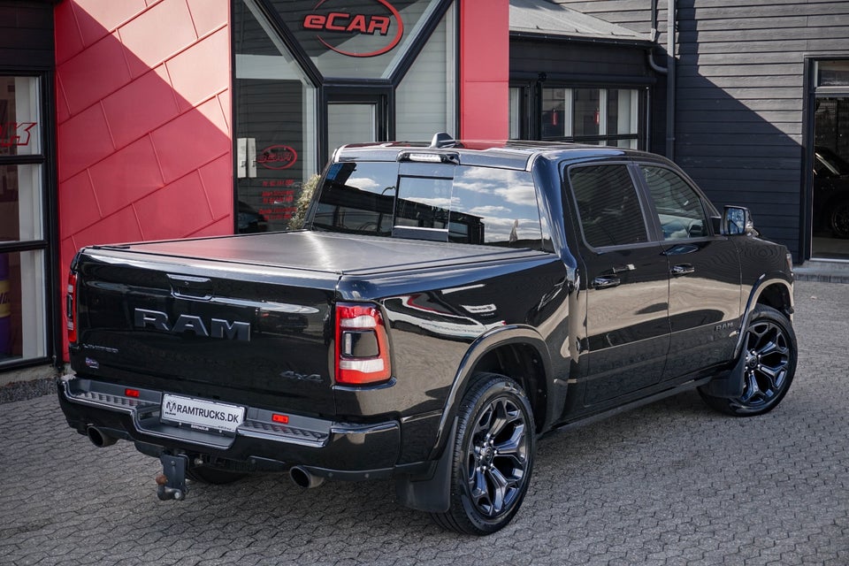 Dodge RAM 1500 5,7 V8 Hemi Limited Night aut. 4d