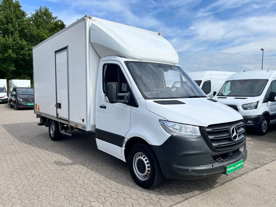 Mercedes Sprinter 317 2,0 CDi A3 Chassis aut. RWD 2d