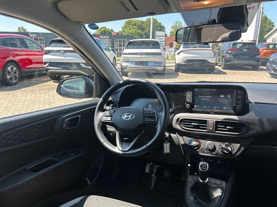 Hyundai i10 1,0 MPi Essential 5d