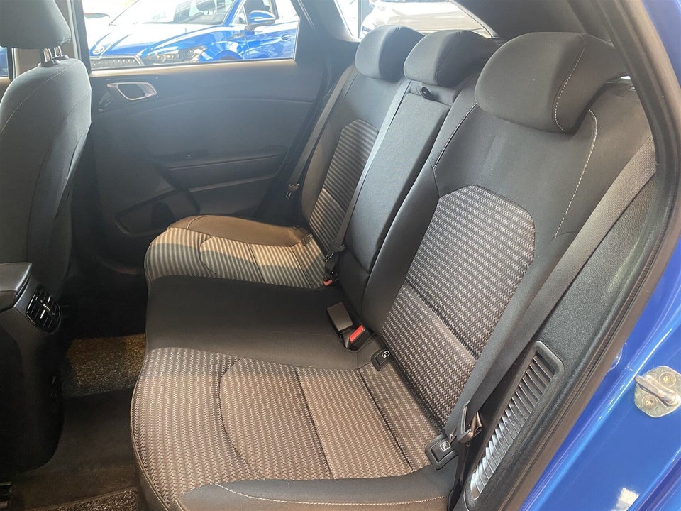 Kia Ceed 1,6 PHEV Prestige SW DCT 5d