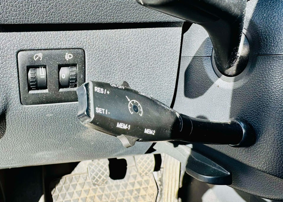 VW Caddy 2,0 TDi 102 BlueMotion Van 4d