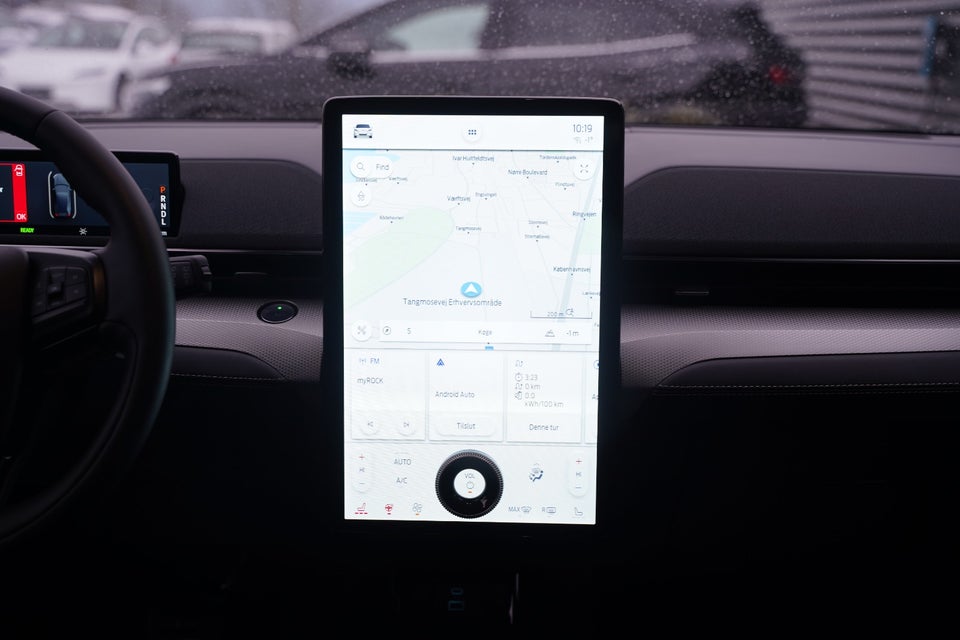 Ford Mustang Mach-E 72 Standard Range 5d