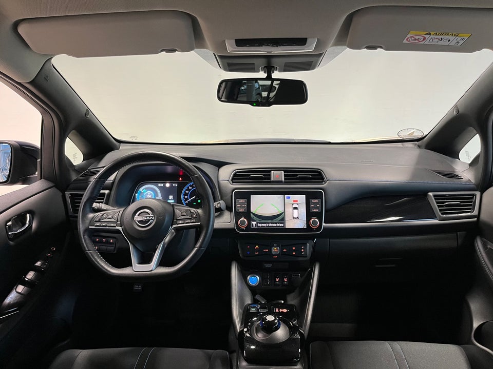 Nissan Leaf 39 N-Connecta 5d