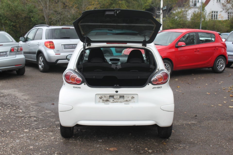 Toyota Aygo 1,0 VVT-i T1 5d