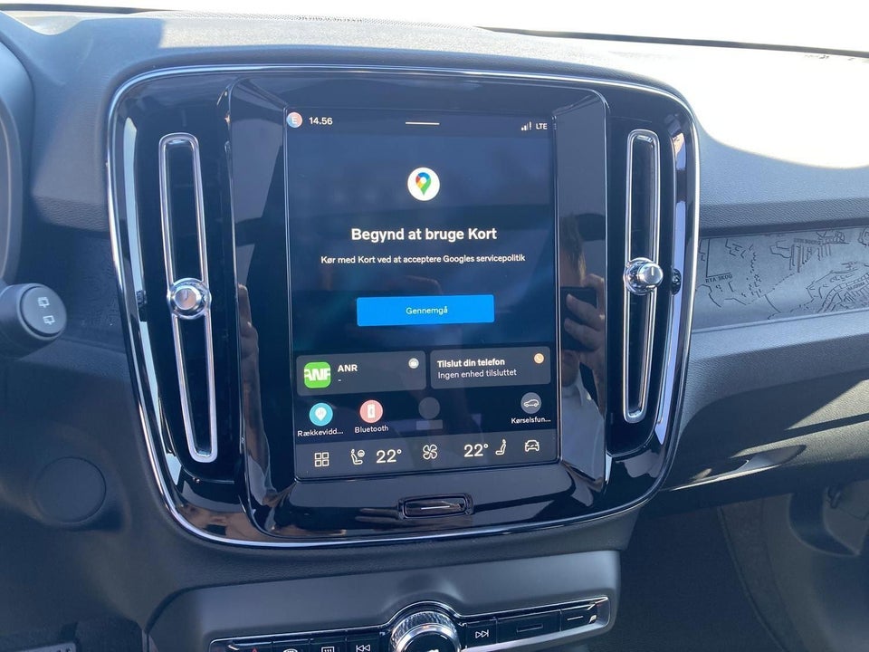 Volvo EX40 Extended Range Black Edition 5d