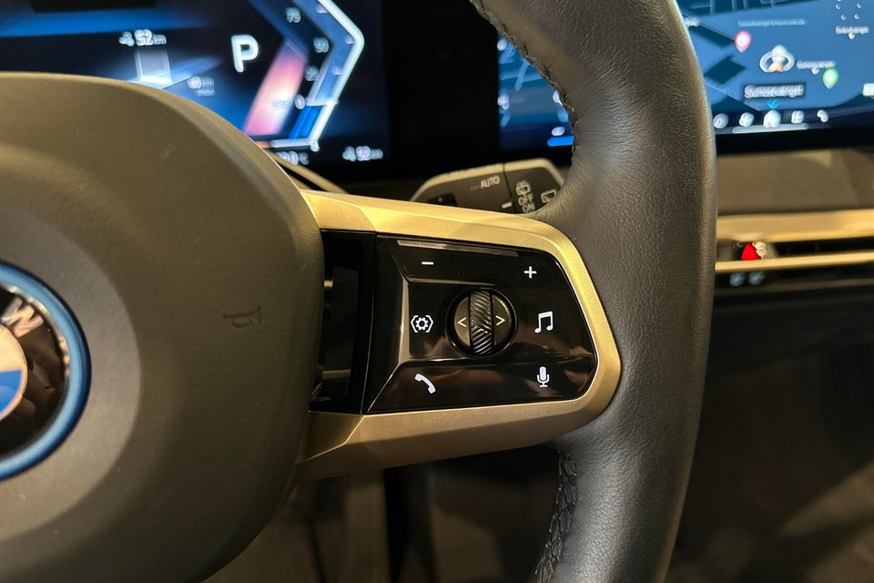 BMW iX xDrive40 Supercharged 5d