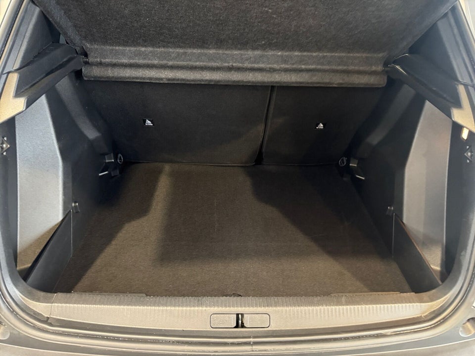 Peugeot e-2008 54 Style 5d