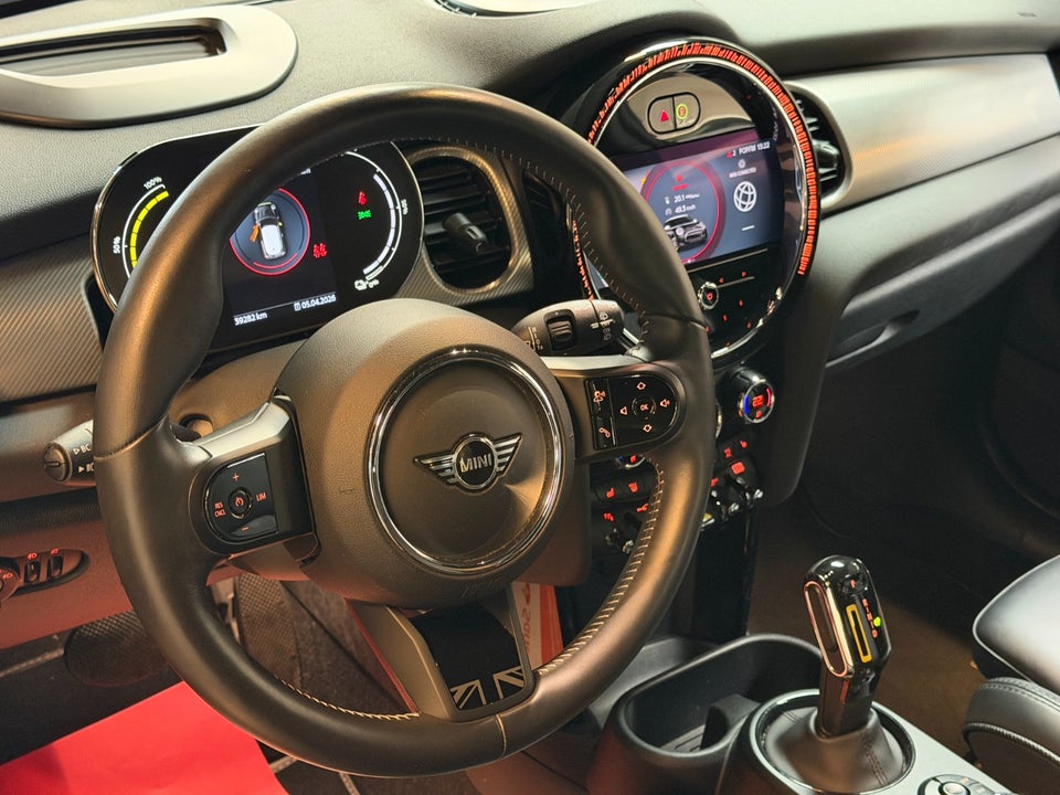 MINI Cooper SE Yours Trim 3d