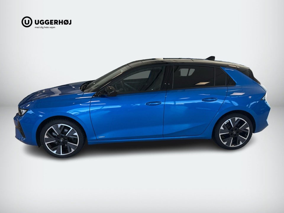 Opel Astra-e 54 Ultimate 5d