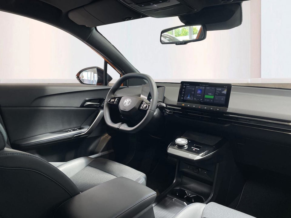 MG 4 77 Trophy Extended Range 5d