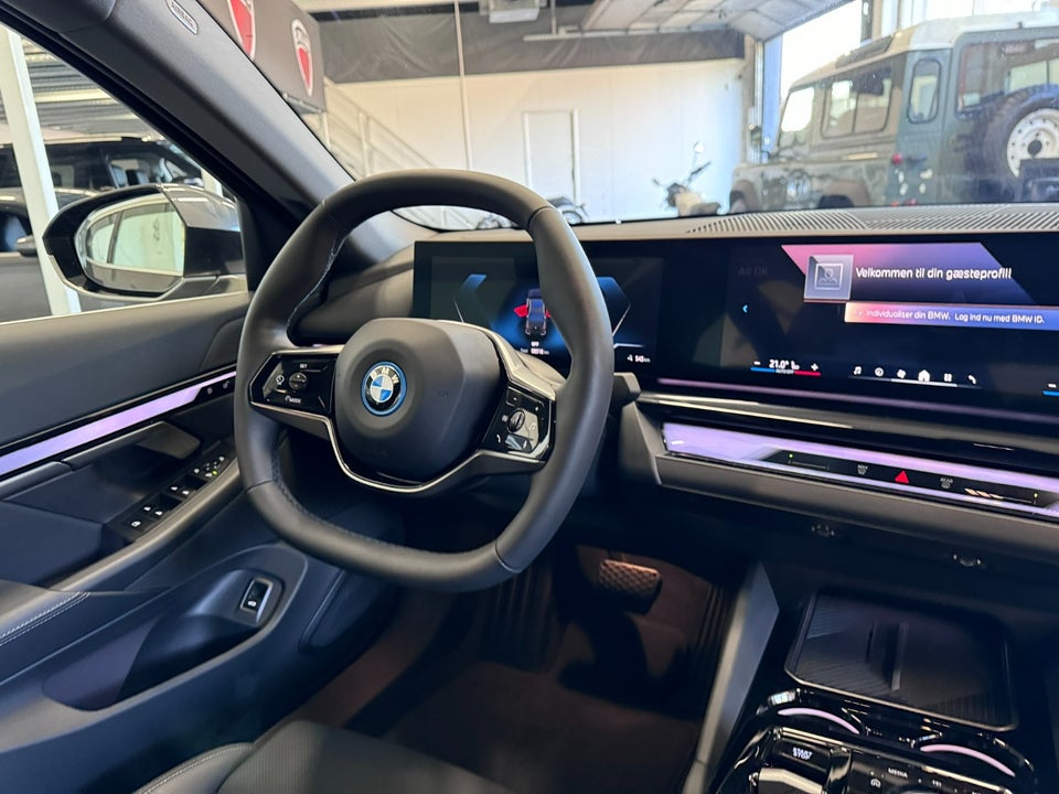 BMW i5 eDrive40 Sport Line 4d