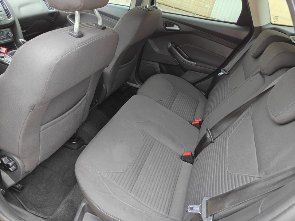 Ford Focus 1,5 SCTi 150 Titanium stc. 5d