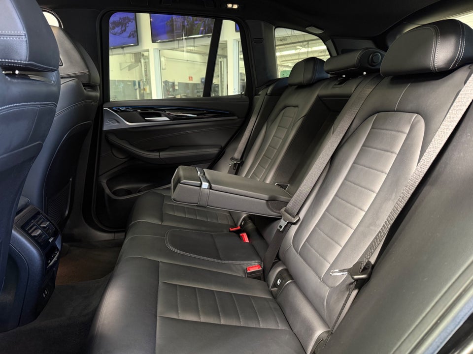 BMW iX3 Charged Plus 5d