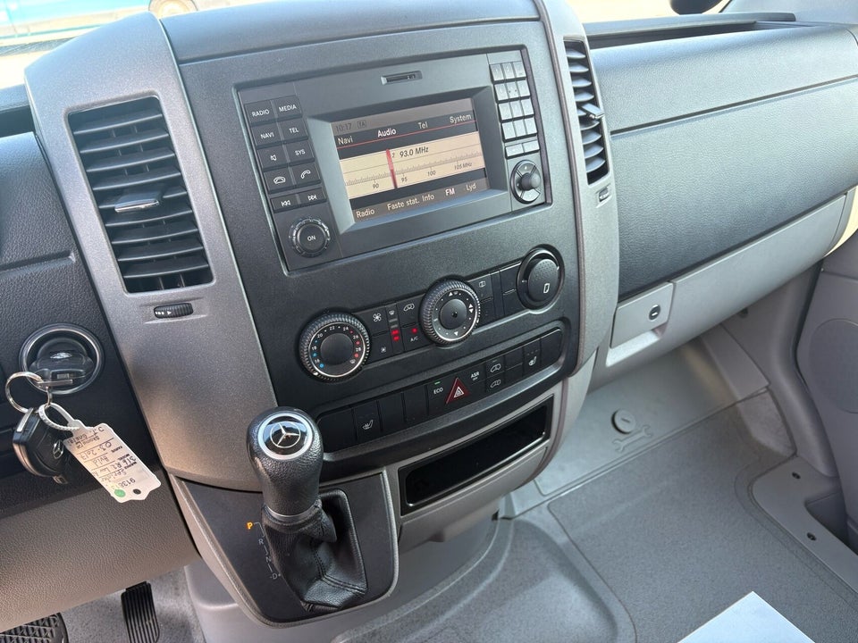 Mercedes Sprinter 316 2,2 CDi R2 Kassevogn aut. 5d