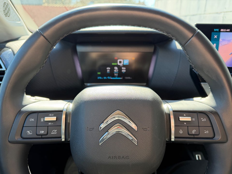 Citroën ë-C4 X 50 Shine 4d