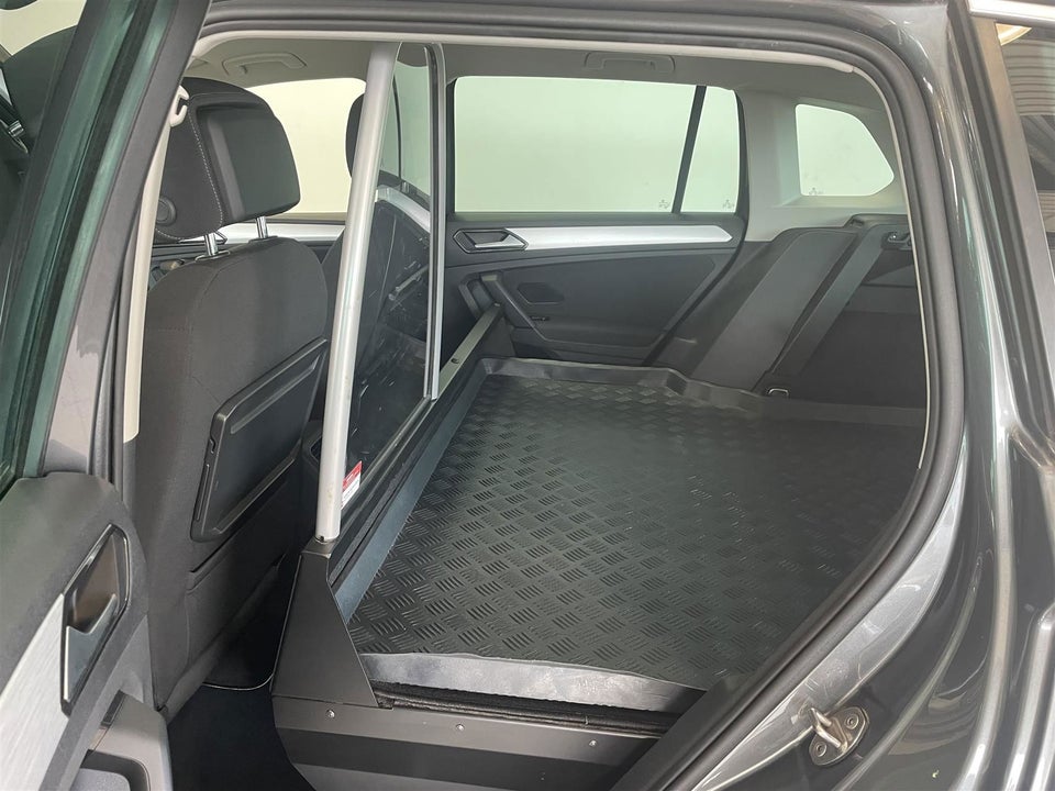 VW Tiguan 2,0 TDi 150 Comfortline DSG Van 5d