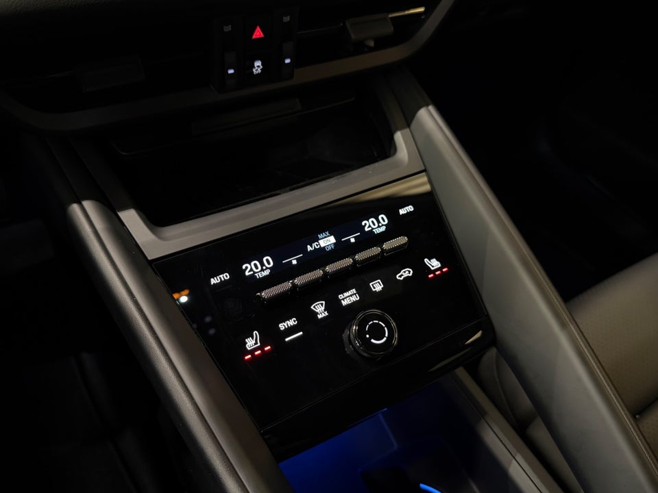 Porsche Macan 4 5d