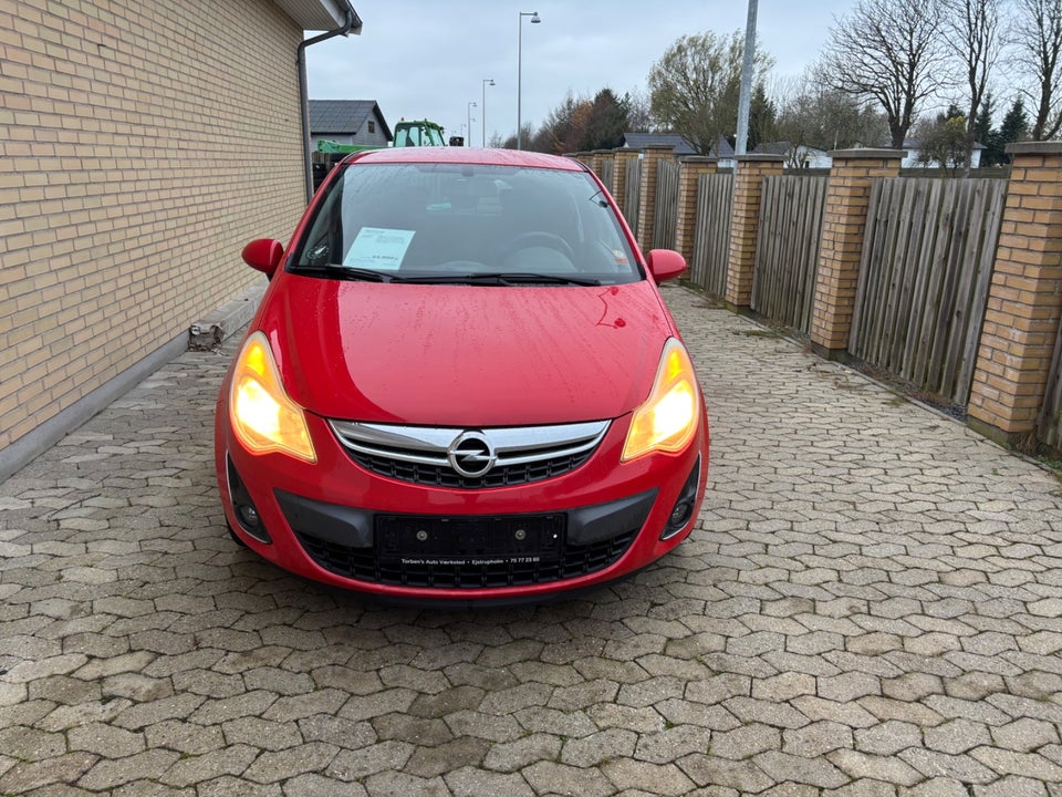 Opel Corsa 1,4 16V Cosmo 3d