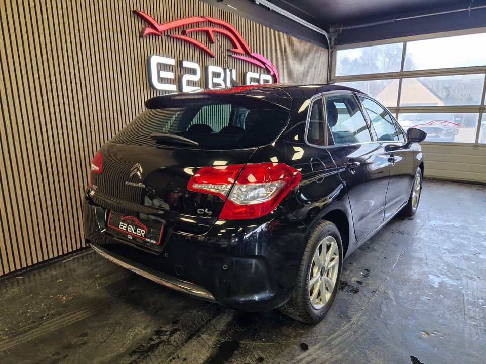 Citroën C4 1,6 e-HDi 115 Seduction E6G 5d