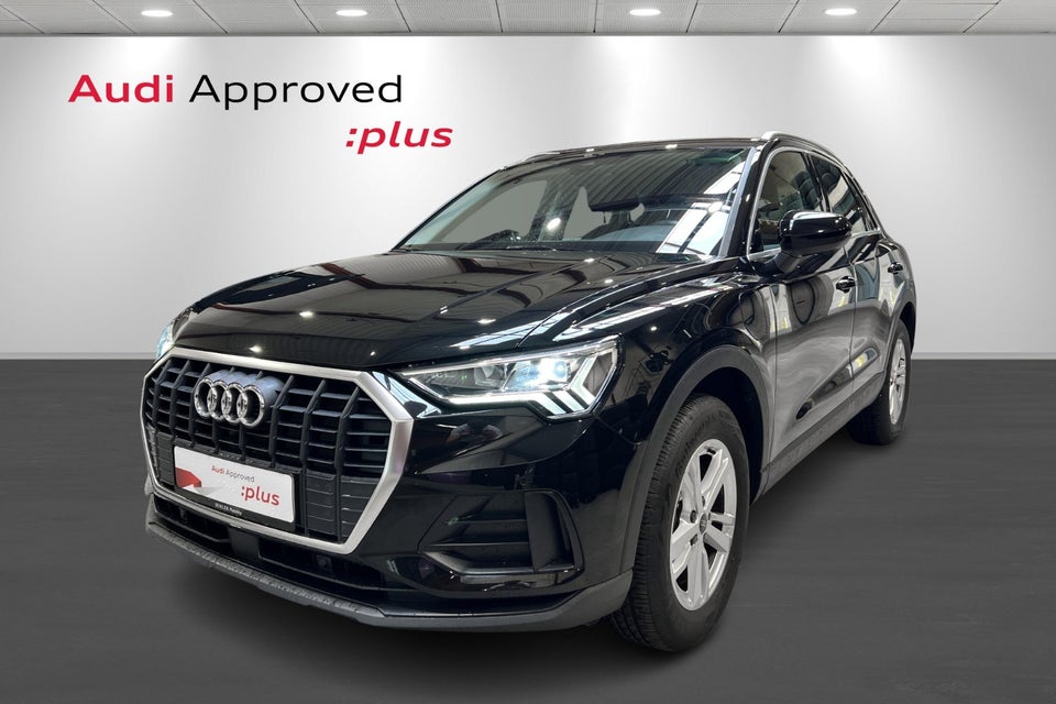 Audi Q3 45 TFSi e Attitude plus S-tr. 5d