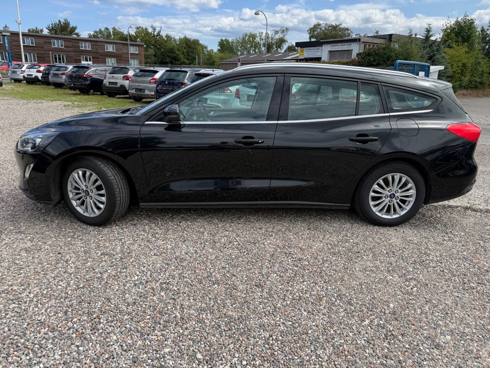 Ford Focus 1,0 EcoBoost Titanium stc. 5d