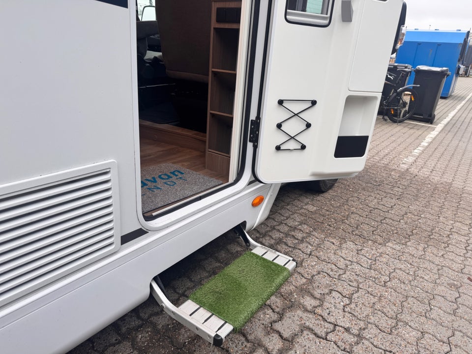 Carado T338 Edition24 2,0 TCDi 155 aut.