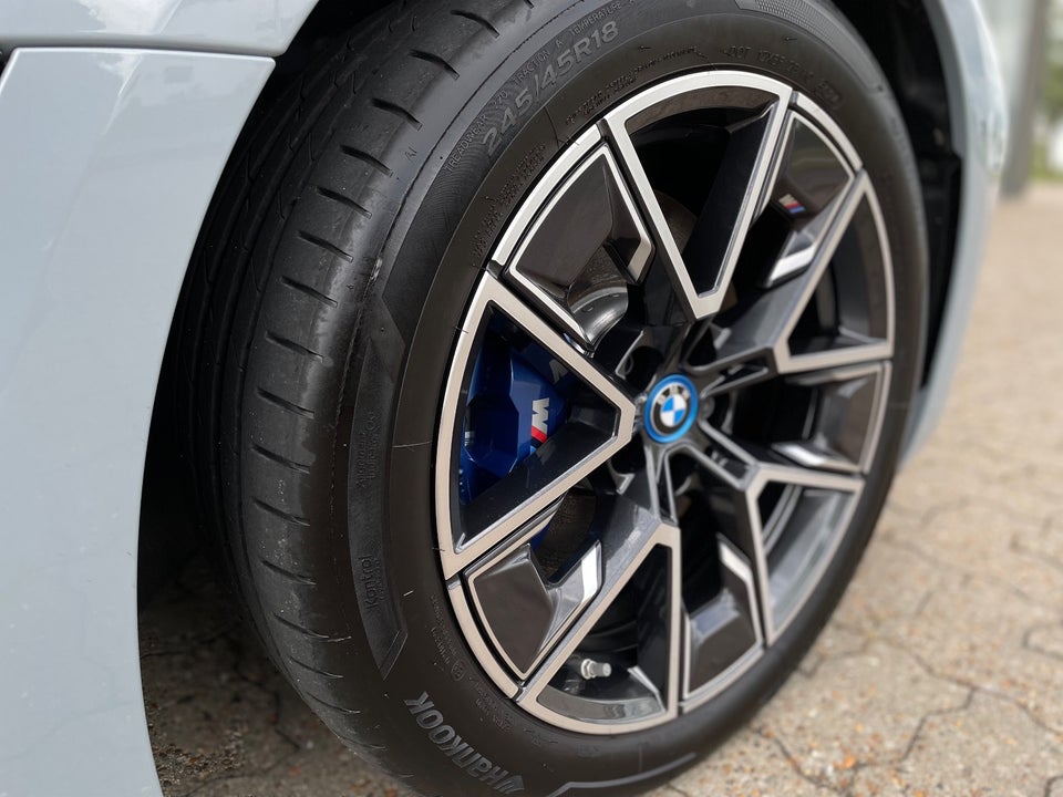 BMW i4 eDrive40 M-Sport 5d