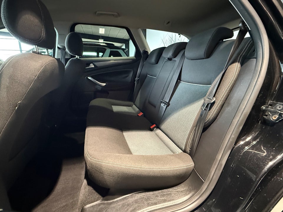 Ford Mondeo 1,6 TDCi 115 Titanium ECO 4d