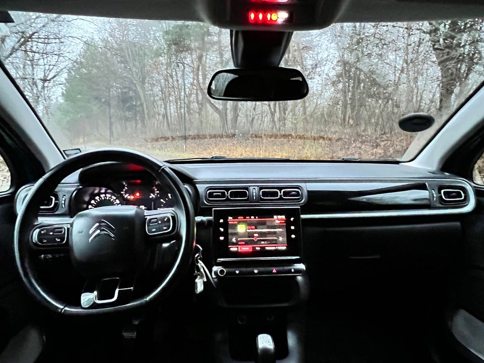 Citroën C3 1,2 PureTech 83 Shine 5d