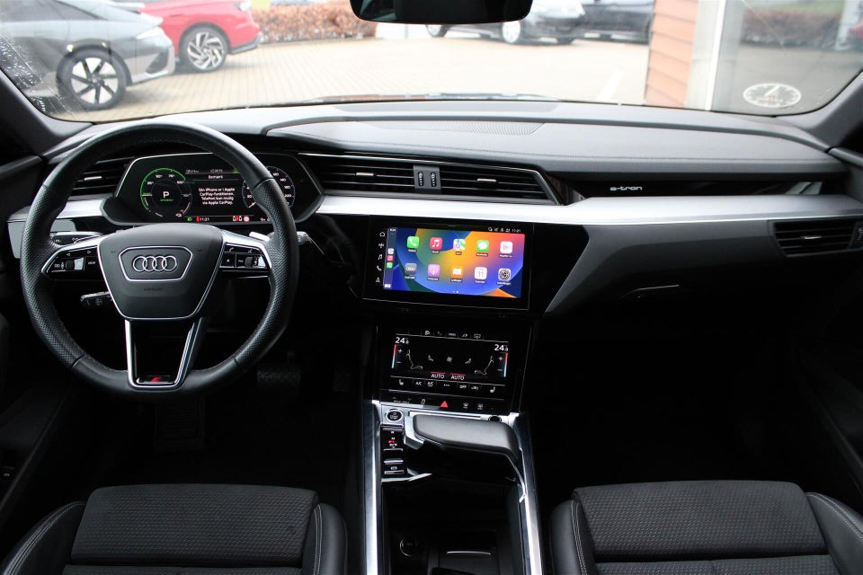 Audi e-tron 55 S-line quattro 5d
