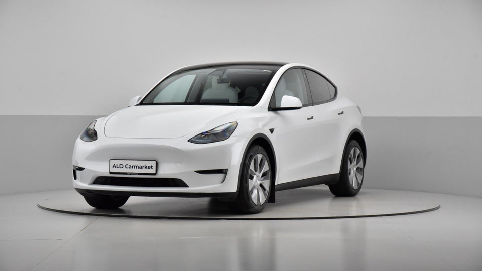 Tesla Model Y Long Range AWD 5d