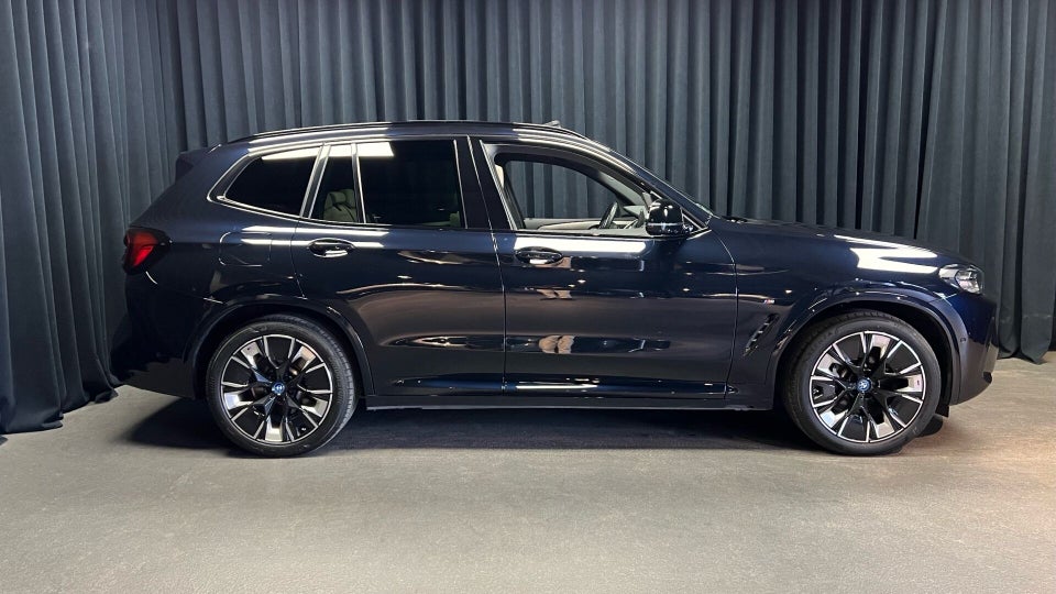 BMW iX3 Charged Plus M-Sport 5d