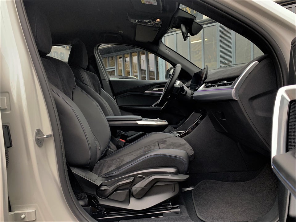 BMW iX2 eDrive20 M-Sport 5d