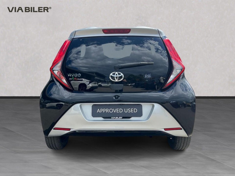 Toyota Aygo 1,0 VVT-i x-cellence 5d