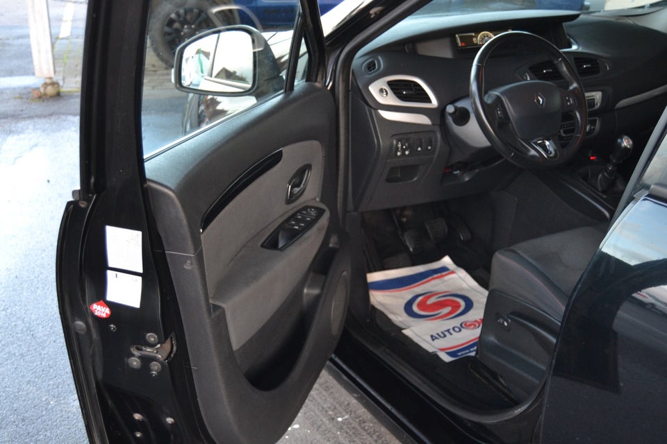 Renault Grand Scenic III 1,6 dCi 130 Limited Edition 5d