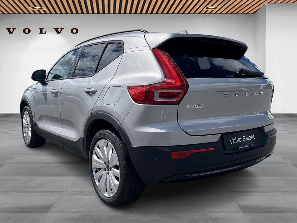 Volvo EX40 Extended Range Core 5d