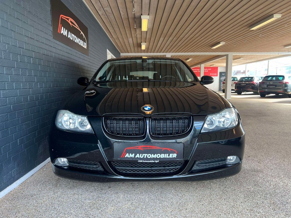 BMW 320i 2,0 Touring 5d