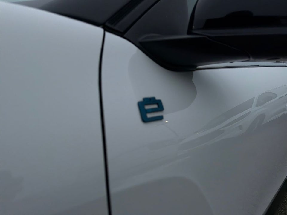 Citroën ë-C4 50 Shine Sport 5d