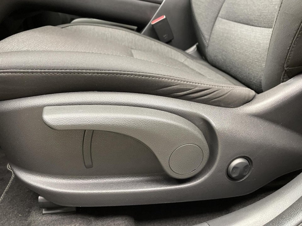 Hyundai Kona 39 EV Select 5d