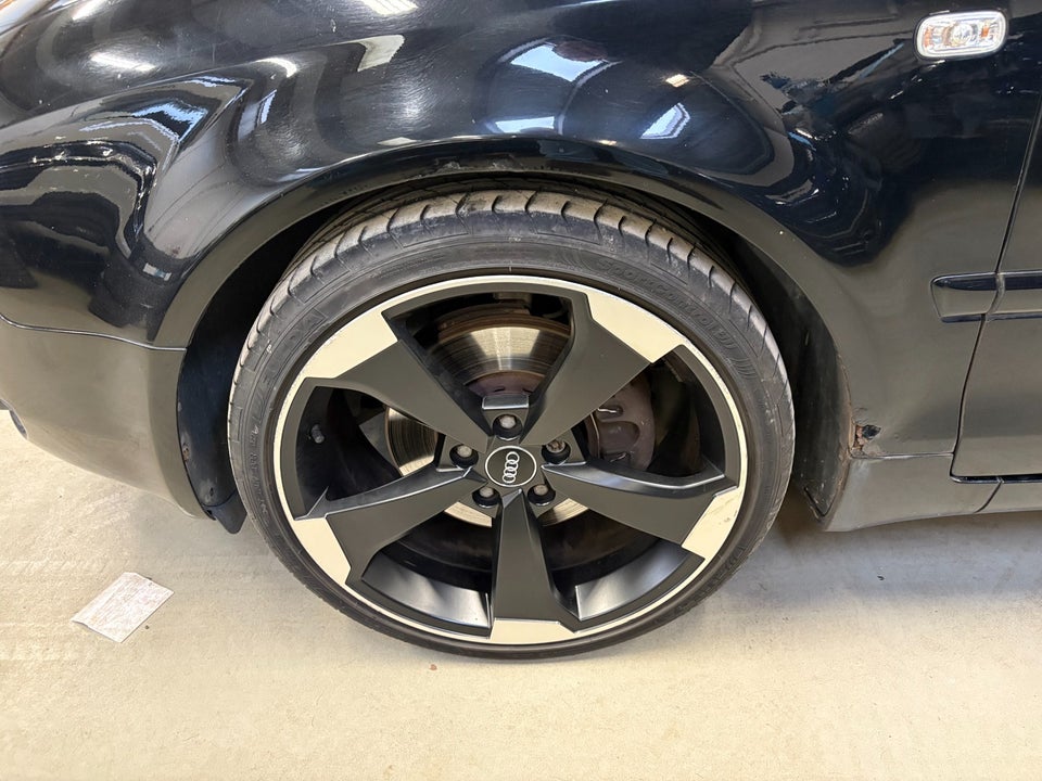 Audi A4 3,0 V6 Cabriolet Multitr. 2d