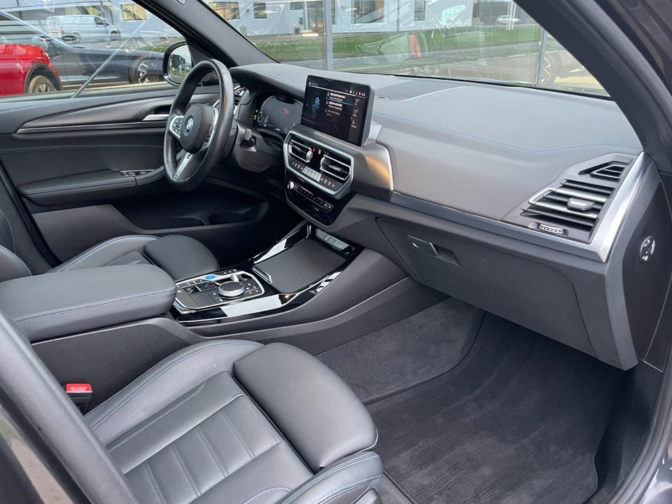 BMW iX3 Charged Plus M-Sport 5d