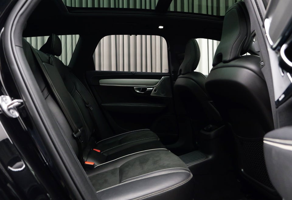 Volvo V90 2,0 T6 ReCharge R-Design aut. AWD 5d