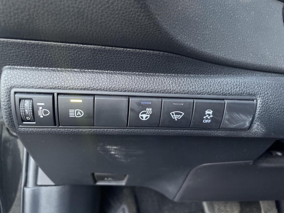 Toyota Corolla 2,0 Hybrid H3 MDS 5d