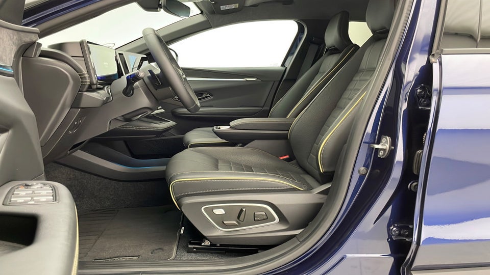 Renault Megane E-Tech 60 Iconic 5d