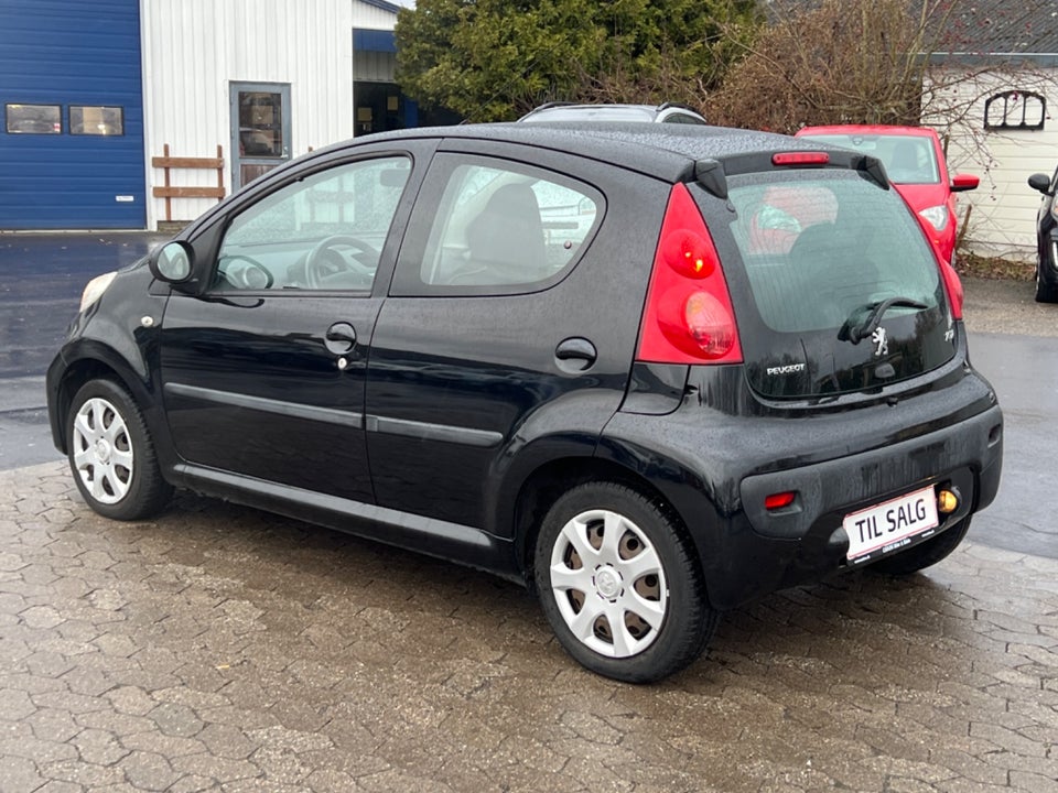 Peugeot 107 1,0 Active 5d