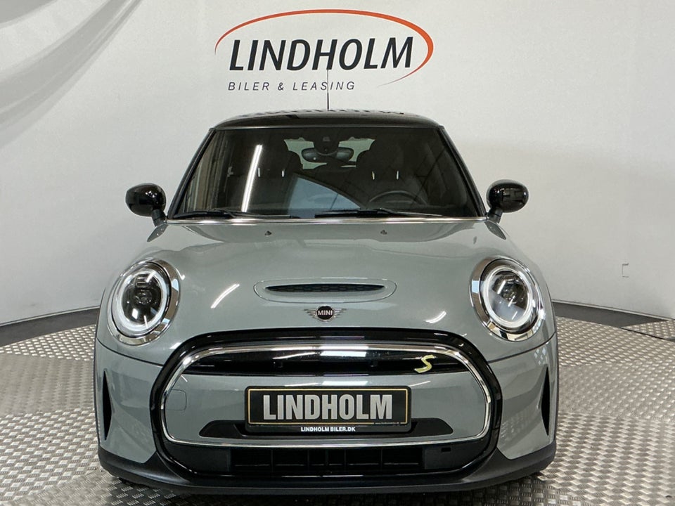 MINI Cooper SE Classic Trim 3d