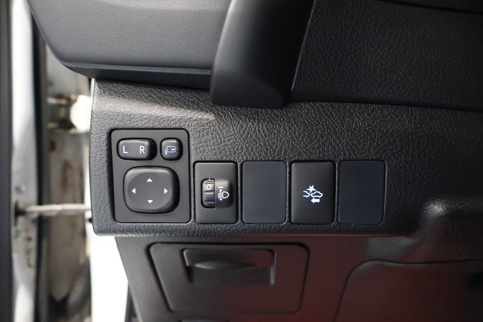 Toyota Auris 1,8 Hybrid H2 Comfort CVT 5d