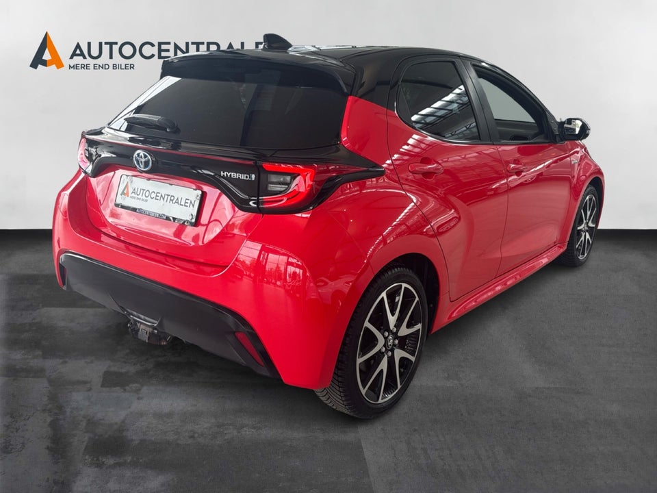 Toyota Yaris 1,5 Hybrid H3 Premier Edition e-CVT 5d